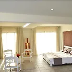 Marnin Rhodes Hotel apartamentowy 3*