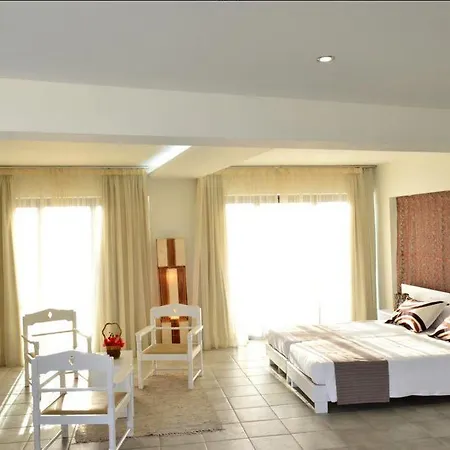 Marnin Rhodes Apartahotel 3*